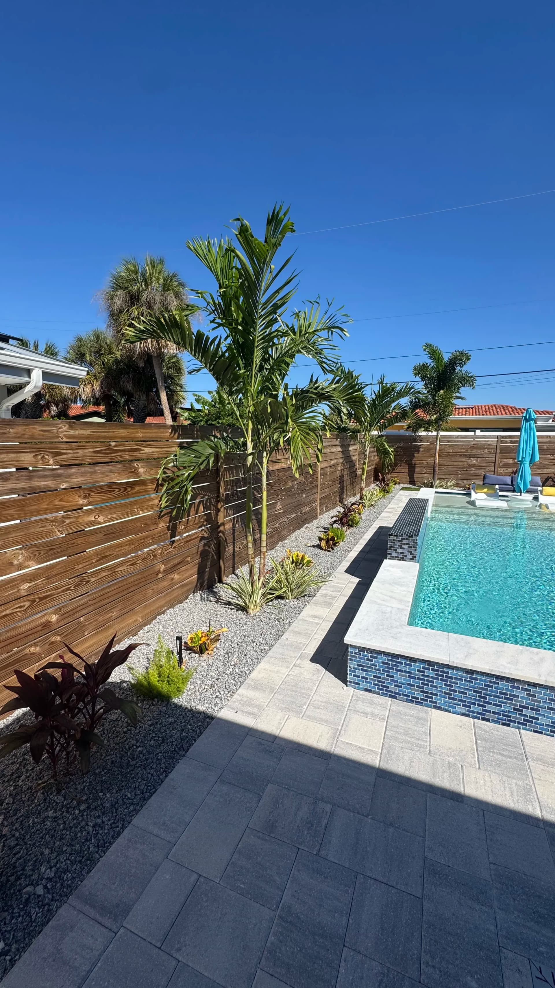 Gallery photos for Custom Putting Green and Artificial Turf Install in St. Pete Beach: Image #2