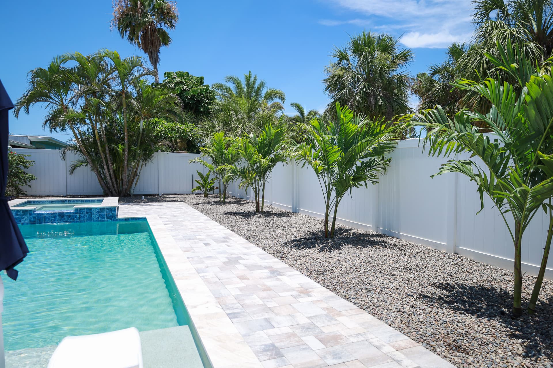 Gallery photos for Palm Trees and River Rock Finish This Pool the Right Way: Image #2